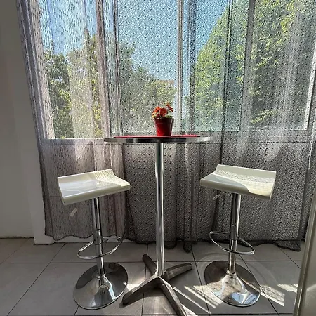 Joli Apartment